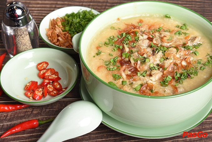 Nhà hàng Chả Cá Ngon Royal City 8